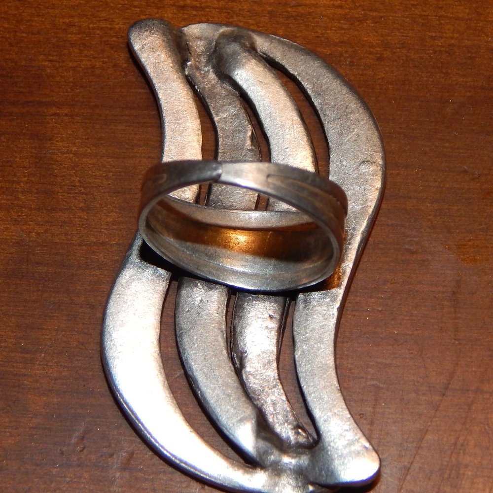 <3 Your Choice Unique Silver Rings <3 - Picture 7 of 15